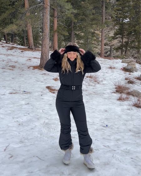 Black ski outfit 

#LTKMostLoved #LTKstyletip #LTKSeasonal