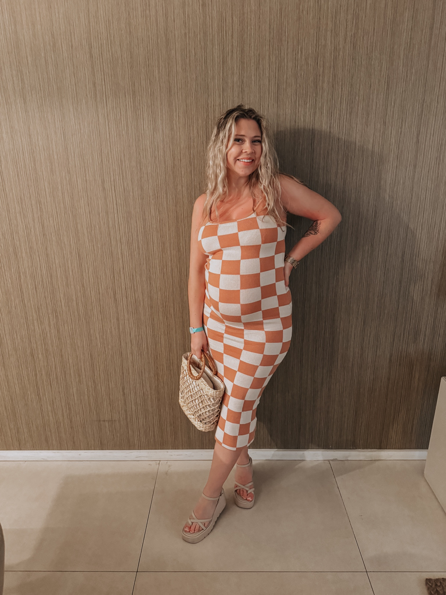 Cutest casual bodycon dress for spring and summer! Excellent quality and bump friendly, but not maternity! 

#LTKfindsunder50 #LTKSeasonal #LTKbump