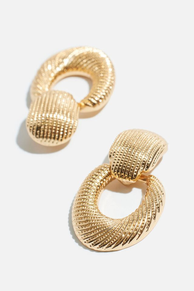 Mini Door Knocker Earrings | Dynamite Clothing