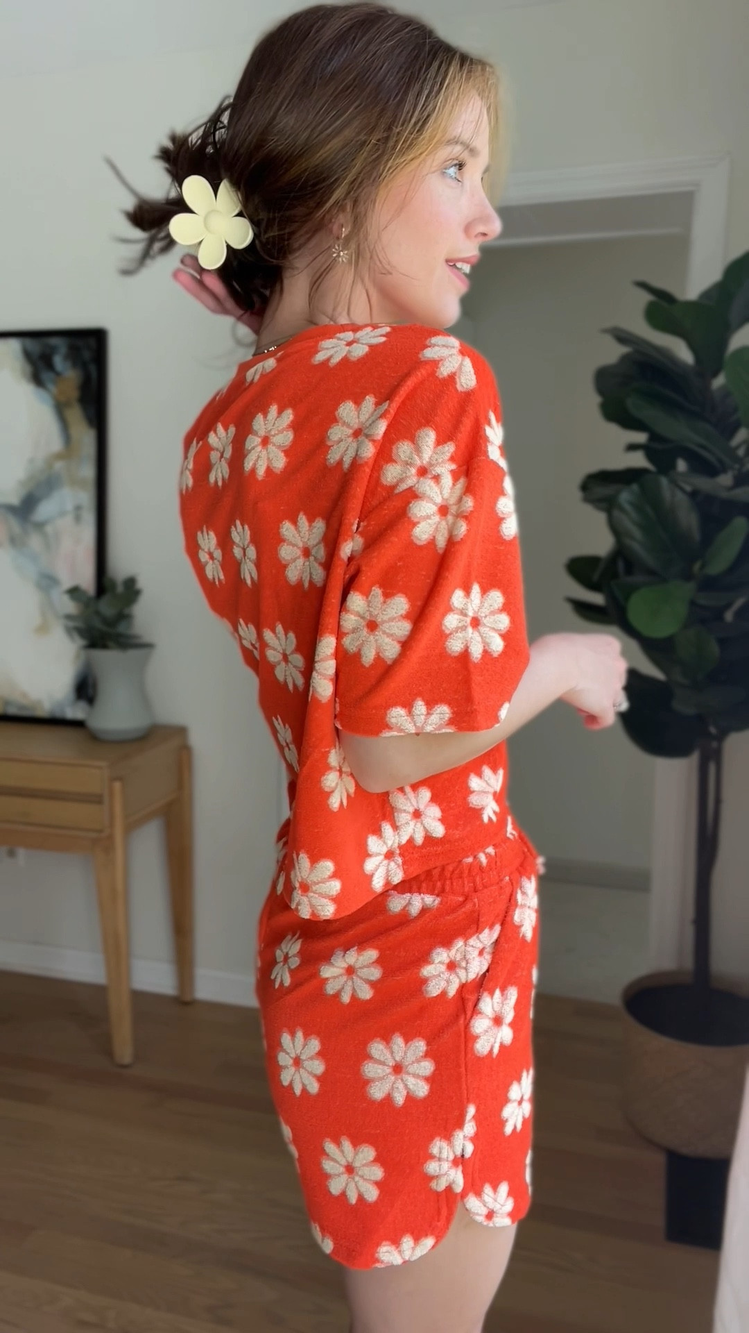 Casual summer outfits // 20% off with JULY20

Two piece set : wearing s (should have gotten m)
Pink button down dress : wearing s (also should have gotten m)
Chambray romper : wearing m
Athletic shorts : wearing m // fits tts

Pink lily // loungewear// athleisure // nursing friendly outfits // casual outfit ideas 

#LTKSeasonal #LTKstyletip #LTKunder50