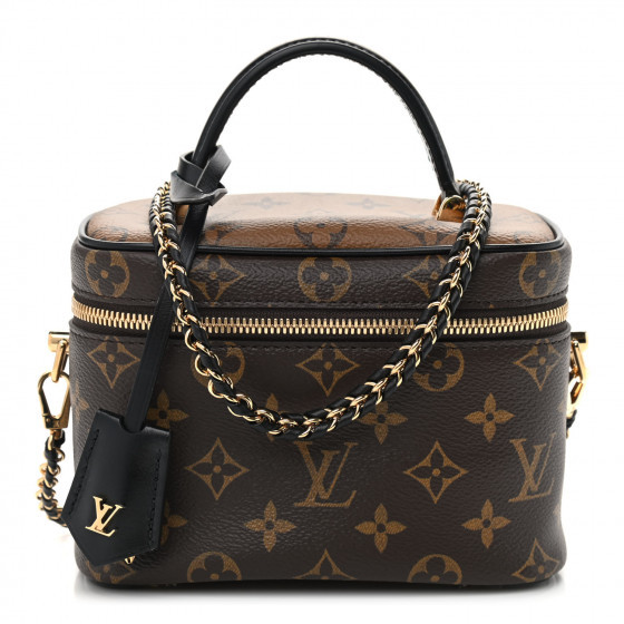 LOUIS VUITTON

Reverse Monogram Vanity PM | Fashionphile