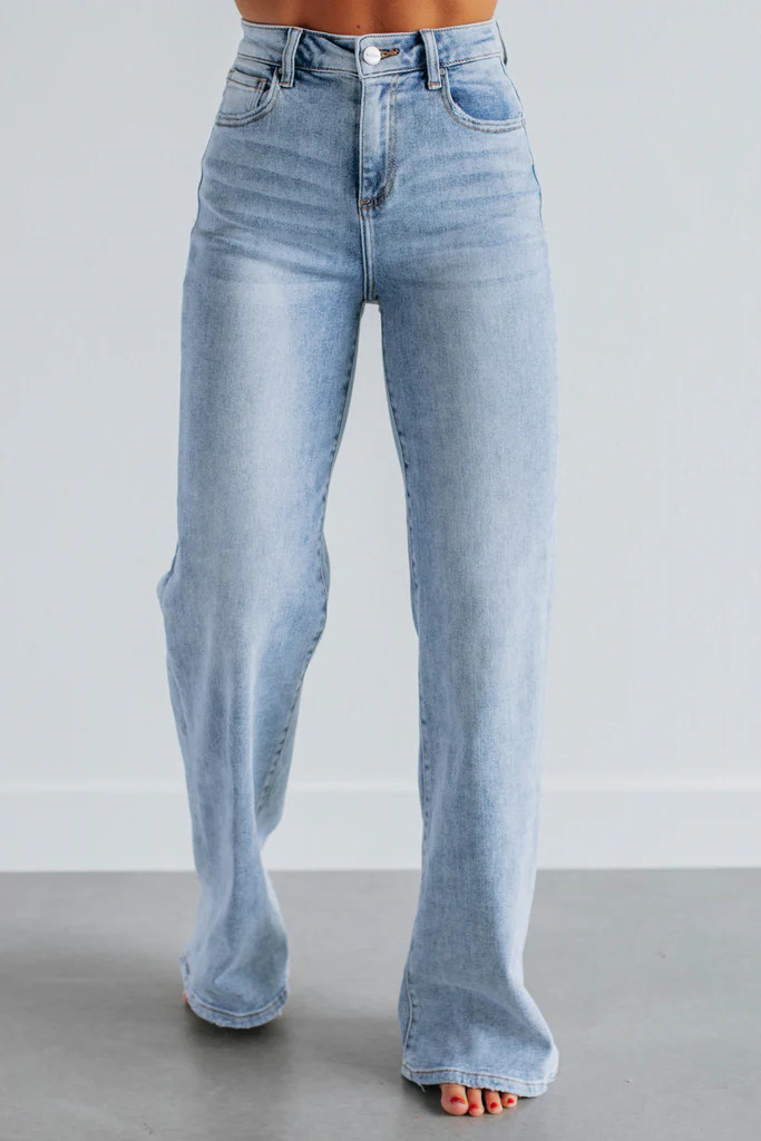 Montana Risen Jeans - Light Wash | Wild Oak Boutique