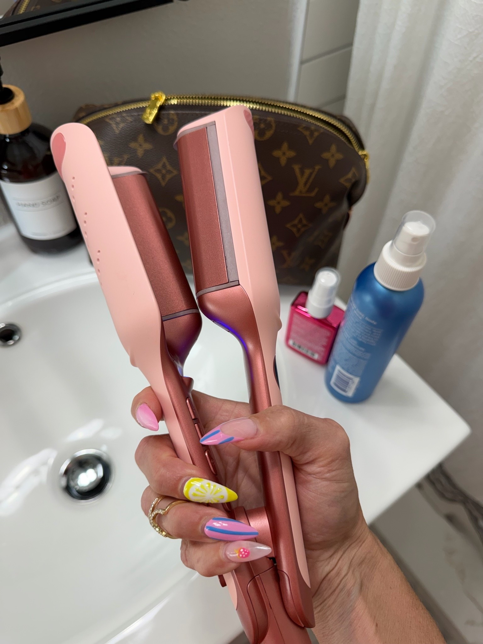 On sale! 

This wave hair crimper gives hair instant beach waves, and uses ventilation for less damage, works on fine and thick hair, and has several different temperature settings. I have the pink… But oh my gosh, how cute is the orange? #haircare

#LTKselfcare #LTKBeauty #LTKSaleAlert
