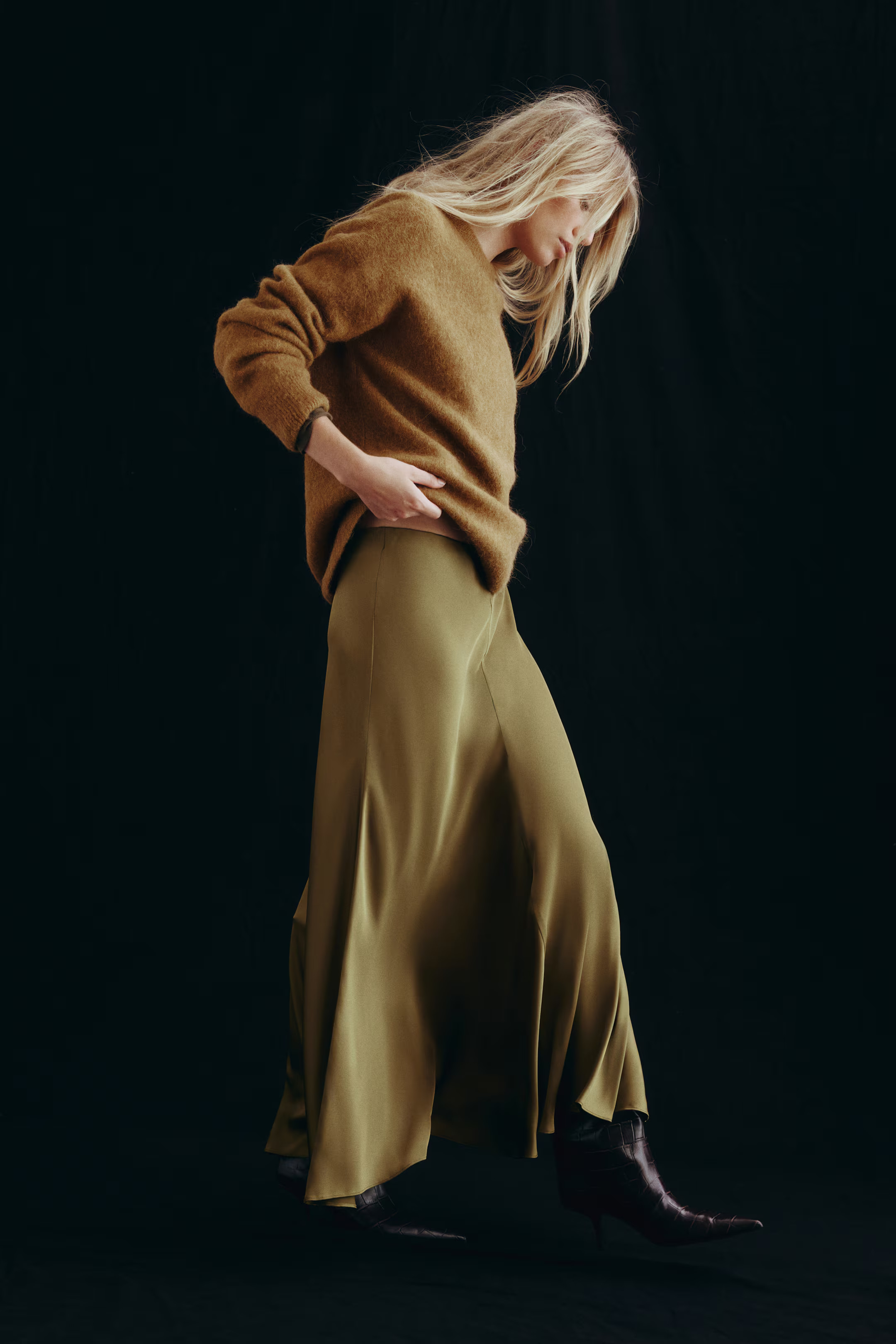 Maxirock aus Satin | H&M (DE, AT, CH, NL, FI)