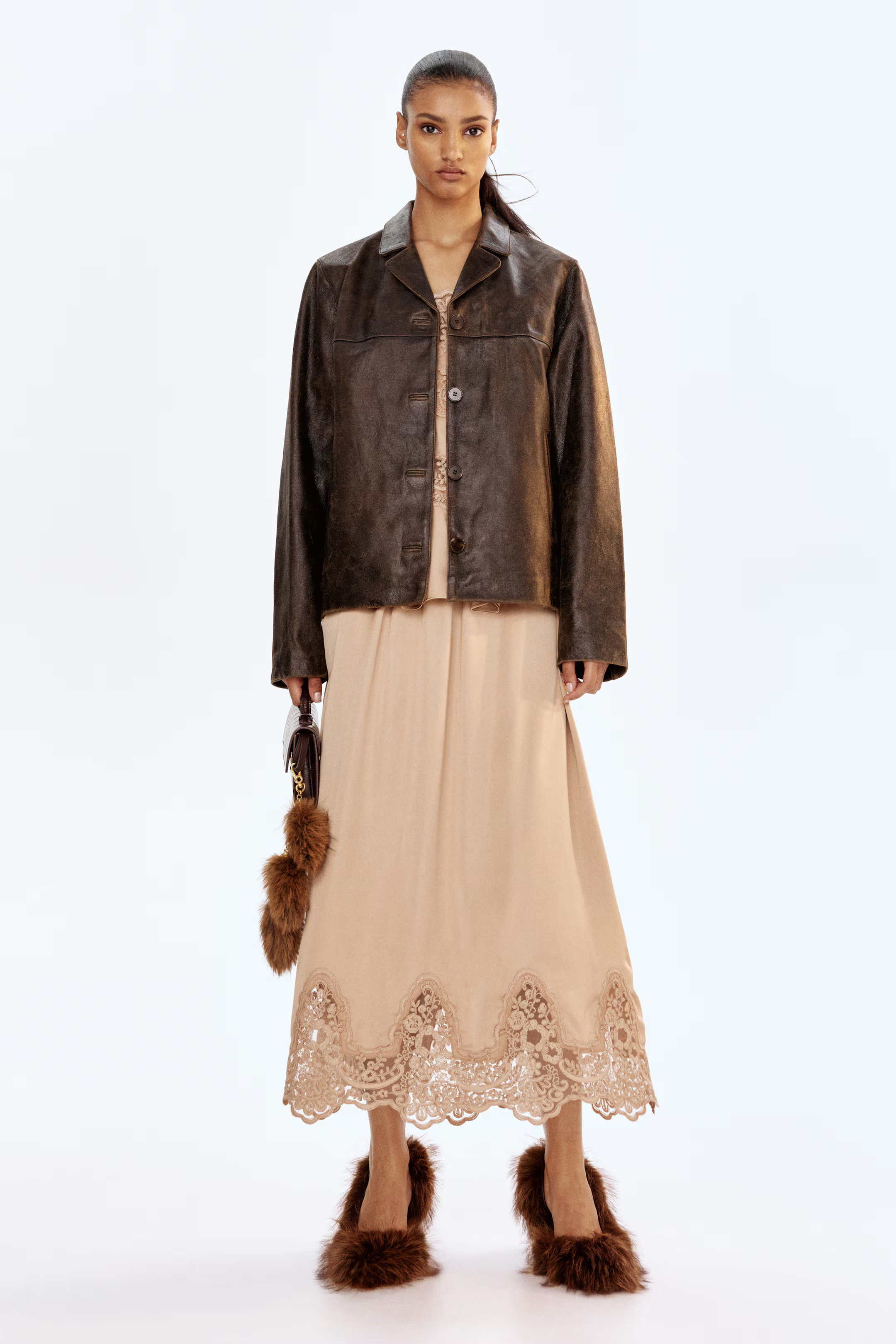 Lace-trimmed satin skirt | H&M (UK, MY, IN, SG, PH, TW, HK)