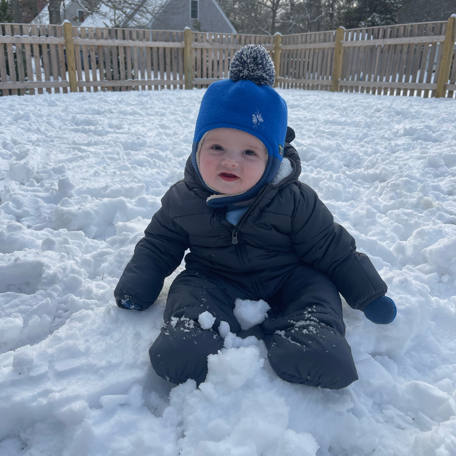 Baby snowsuit on a major sale!

#LTKSeasonal #LTKFindsUnder50 #LTKBaby