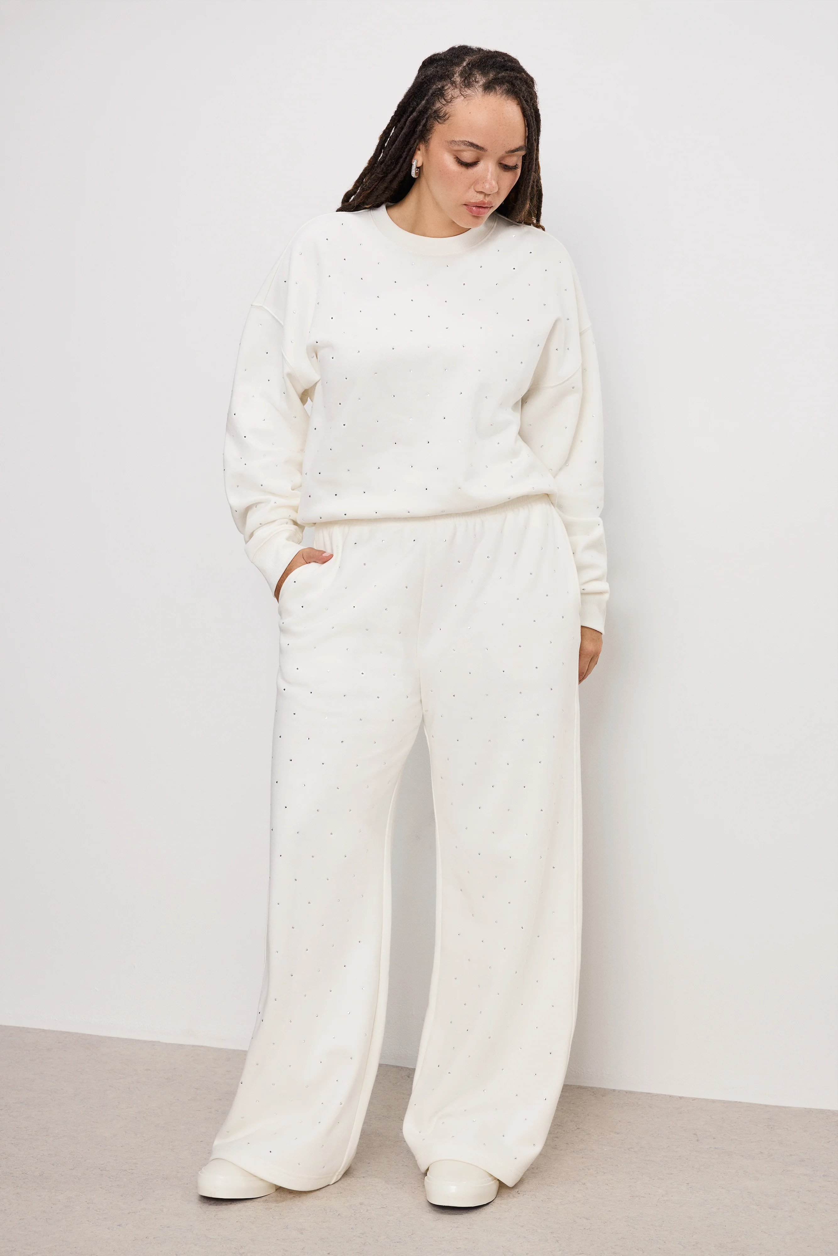 CRYSTAL WIDE LEG SWEATPANTS | CLOUD WHITE - GOOD AMERICAN | Good American