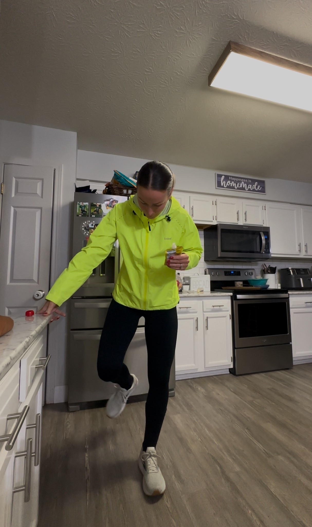 What I wore today on my chilly run! It was 35 and I was too warm with a long sleeve and this jacket!