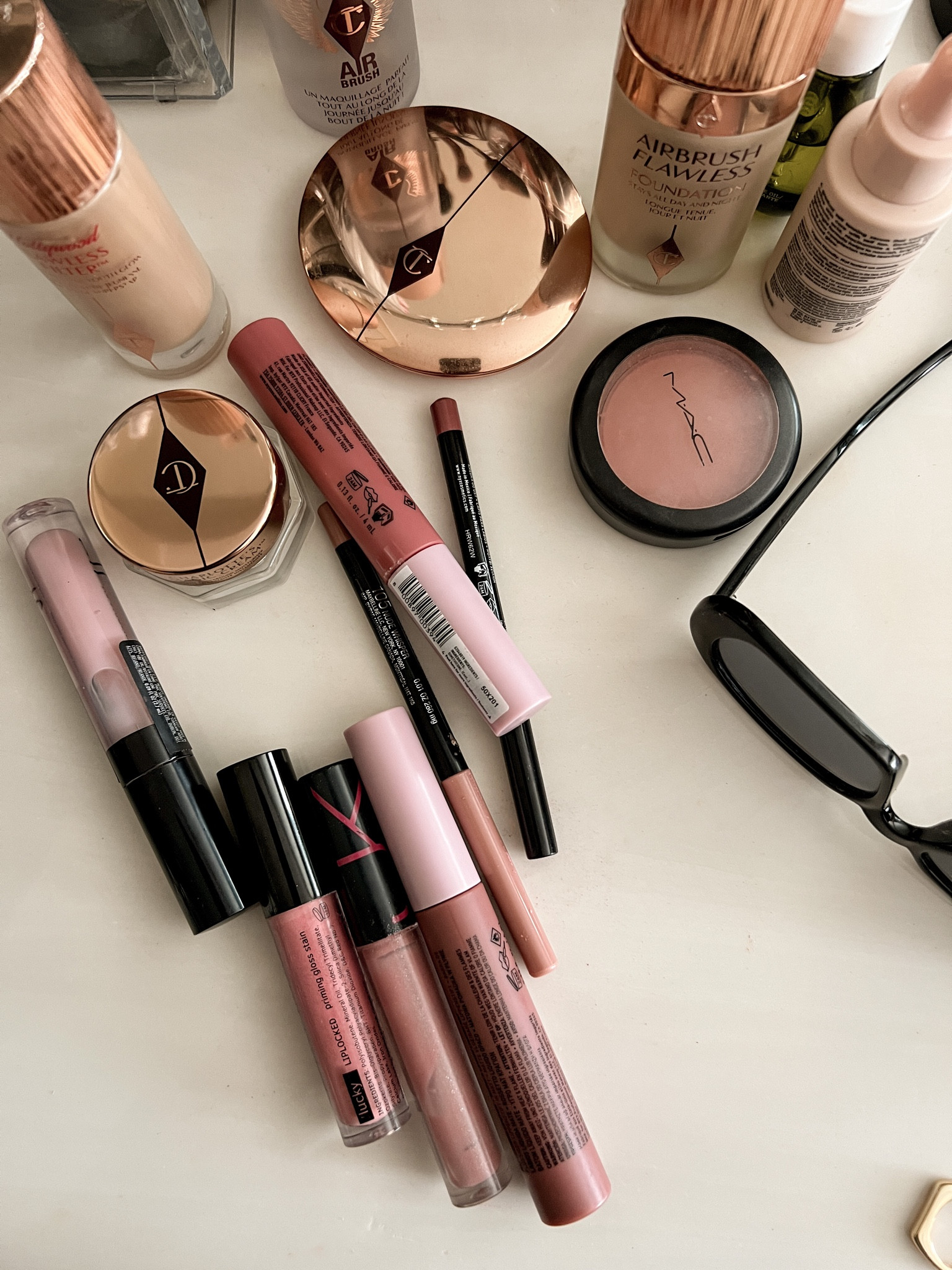 Beauty Favorites! 

xo, Sandroxxie by Sandra
www.sandroxxie.com | #sandroxxie

#LTKbeauty #LTKSeasonal #LTKunder100