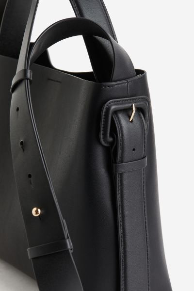 Crossbody bag | H&M (UK, MY, IN, SG, PH, TW, HK)