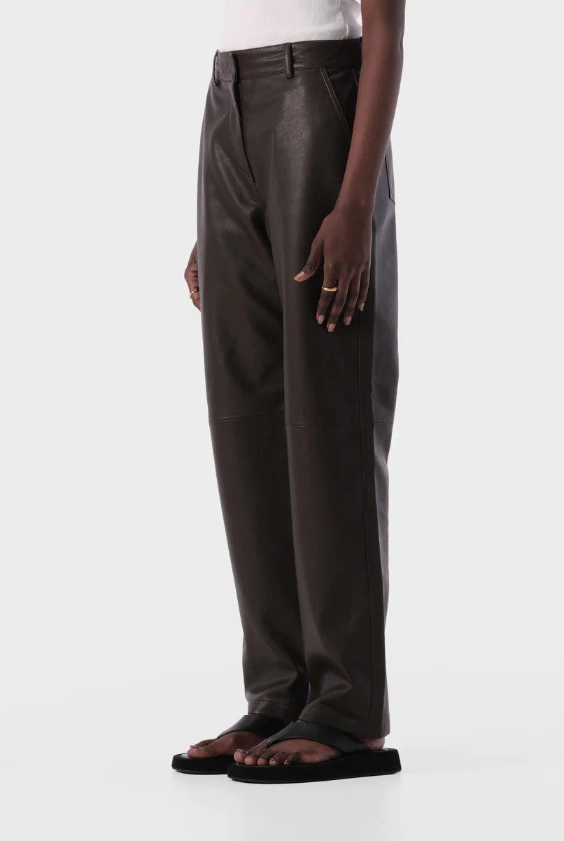 Bri Pant Chocolate | Elka Collective