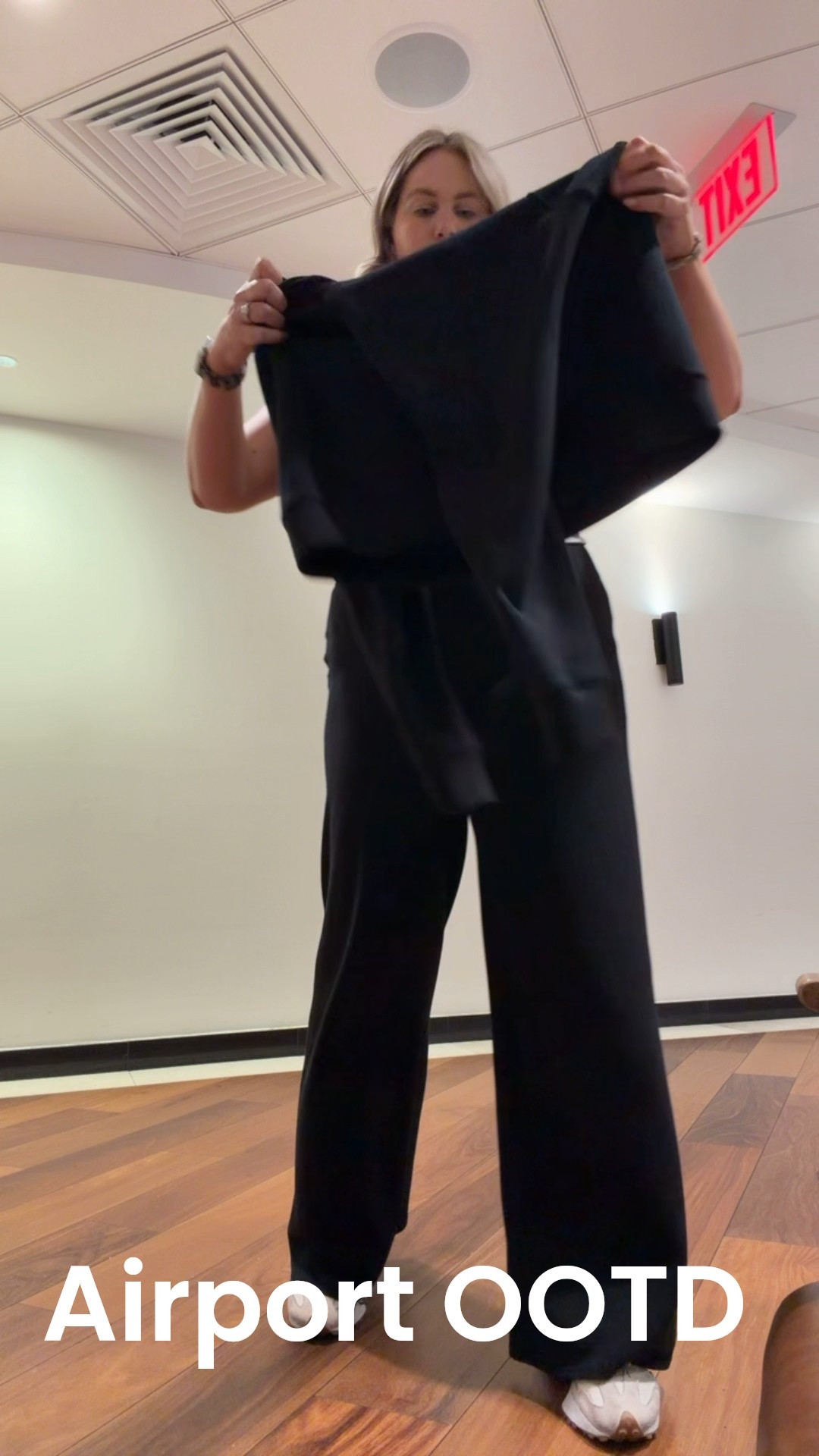 My go to travel outfit! 


#LTKMidsize #LTKootd #LTKTravel