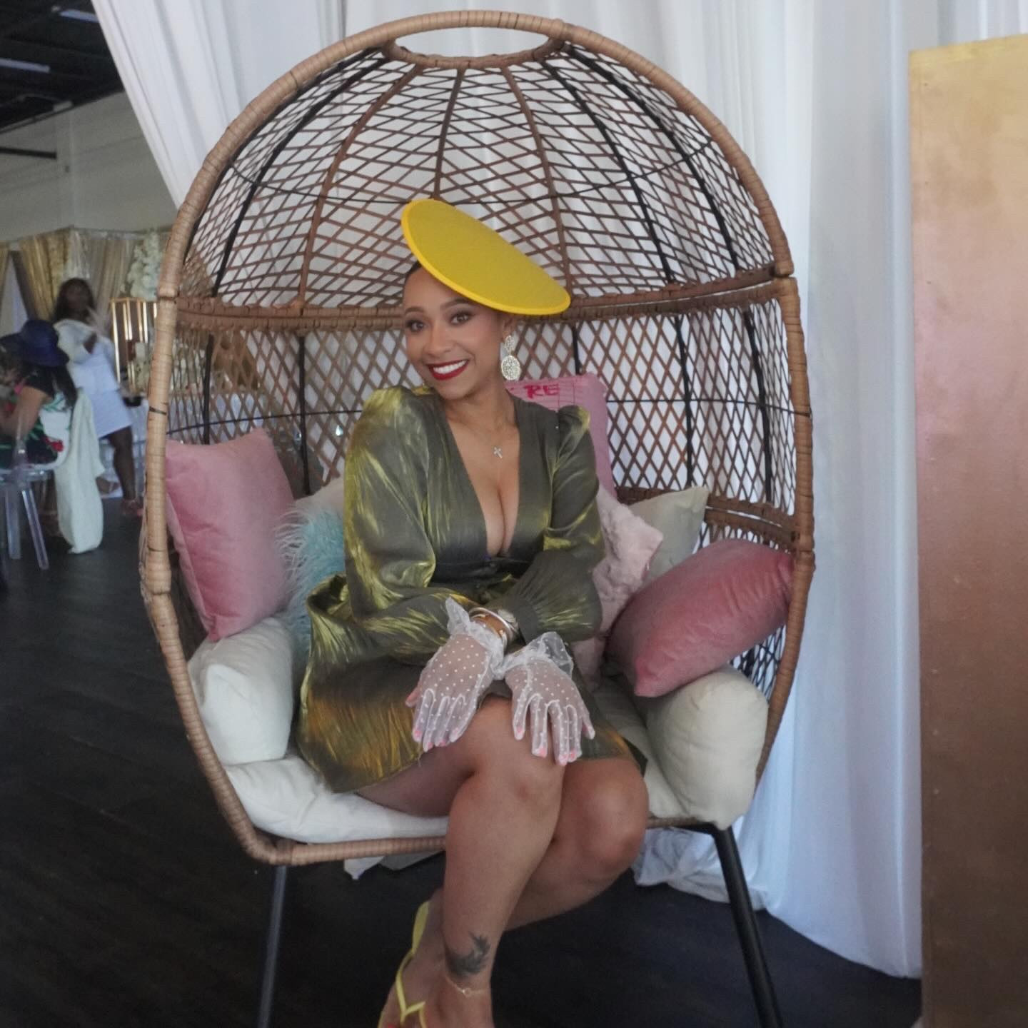 What’s the tea? 🫖💐



#LTKBeauty #LTKootd