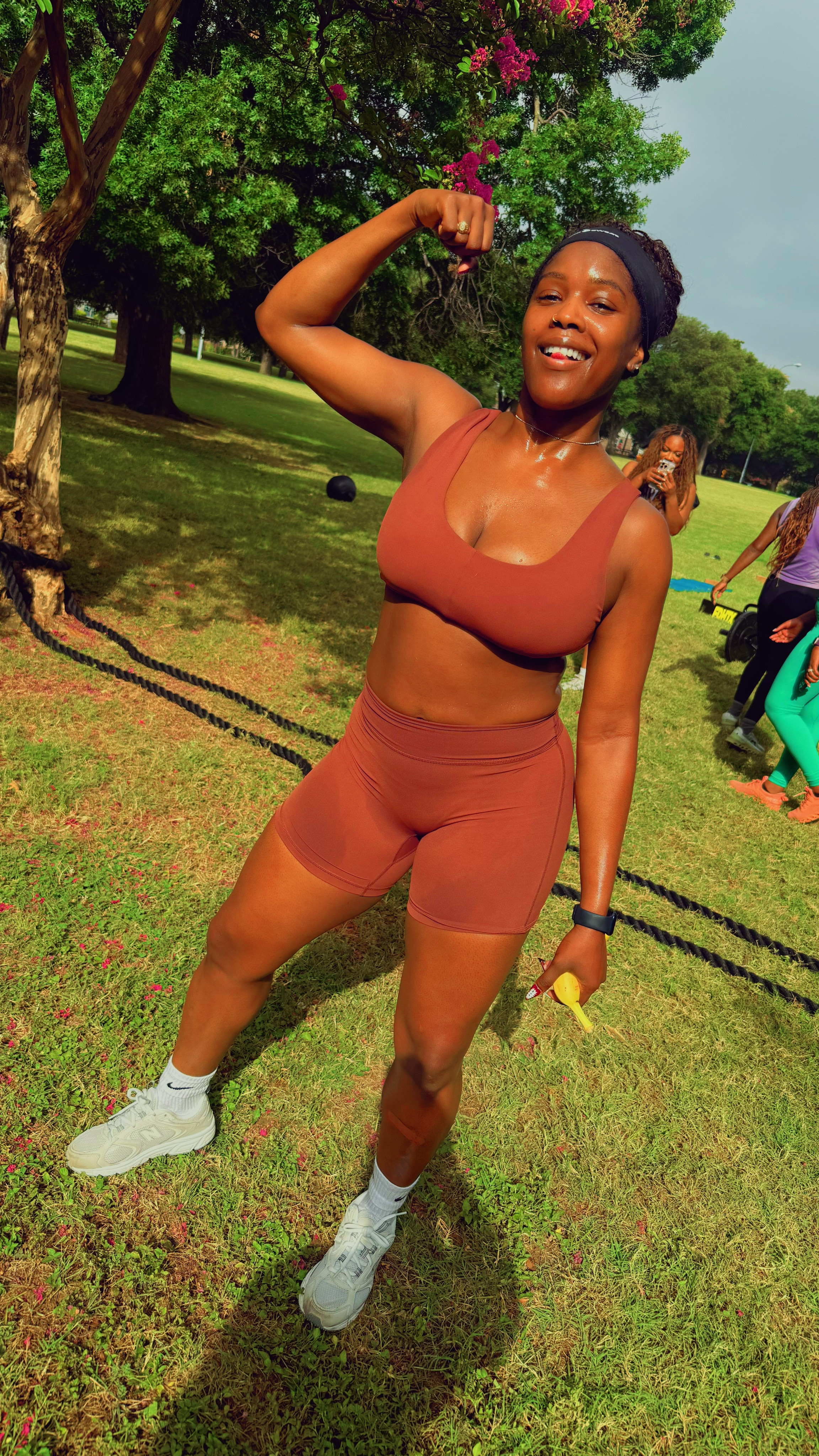 This one’s for the girls trying to get summertime fine! Loving this Amazon set. Soft and hugs all the right curves. #Dallas #DallasWorkout #Activewear #AmazonFinds 

#LTKTravel #LTKFindsUnder50 #LTKActive