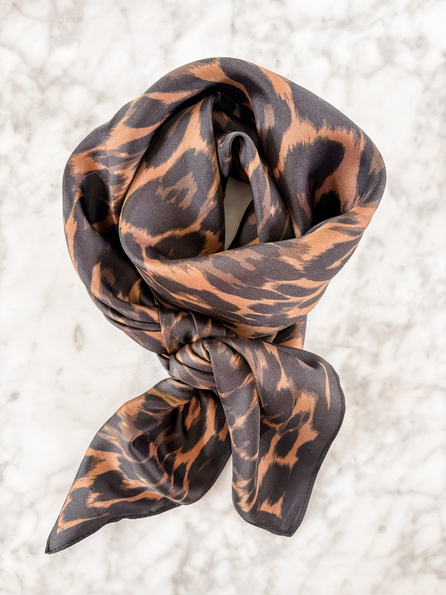 I'm so excited about the leopard print scarf I got from the NSale! I'm going to be wearing this a ton in the fall!

Loverly Grey, Nordstrom anniversary sale, NSale, leopard print, scarf styling, fall inspo 

 #LTKSeasonal #LTKSaleAlert