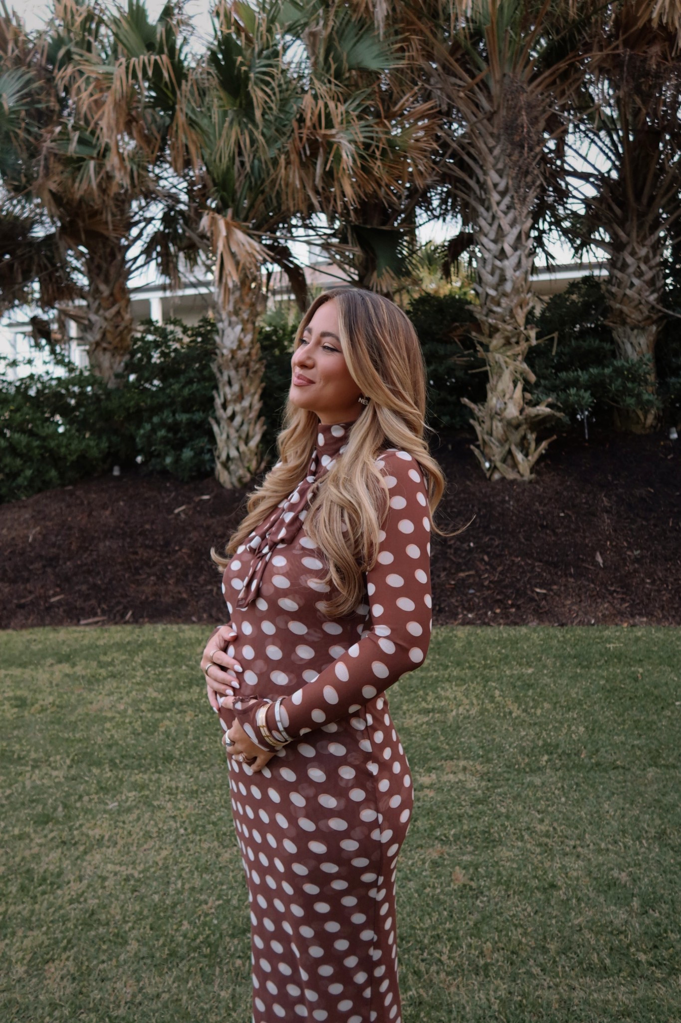 size medium 🤎 

#LTKHoliday #LTKBump #LTKSeasonal