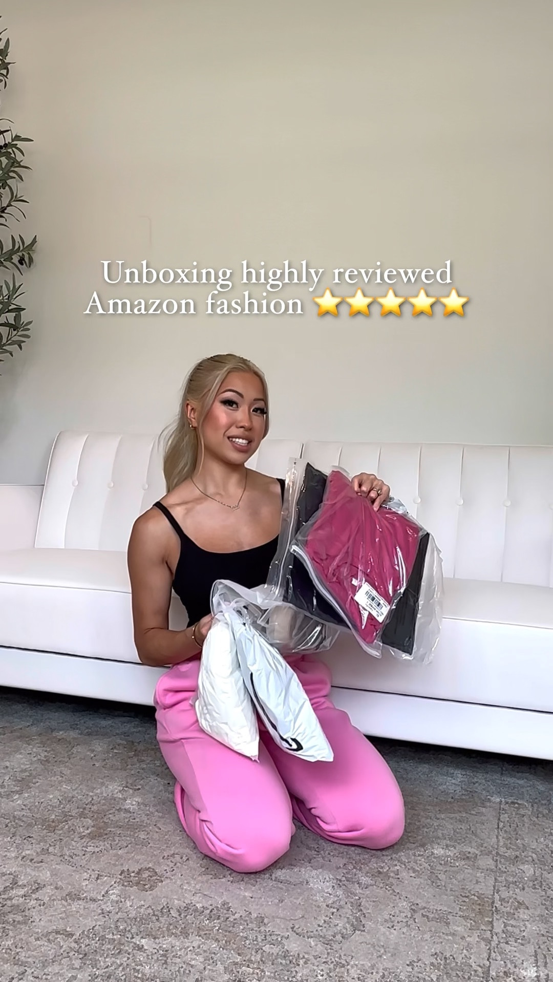 Unboxing highly reviewed Amazon fashion! ⭐️⭐️⭐️⭐️⭐️

Would recommend everything except for the black set with the tank.

Happy shopping! XO

#LTKVideo #LTKSummerSales #LTKSaleAlert