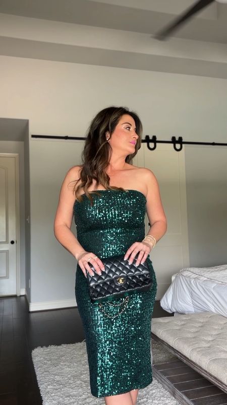 This is what I’m wearing to a bachelor watch party tonight. Wearing a small in dress. Green sequins dress. 

#LTKover40 #LTKVideo #LTKU