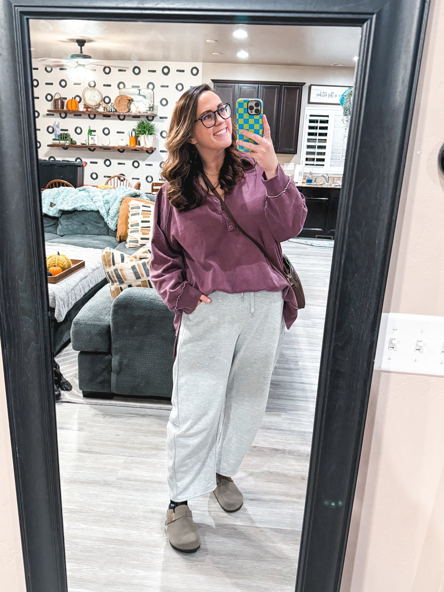 Obsessed with these barrel sweatpants! I got the XL! 😍

#LTKMidsize #LTKActive #LTKSeasonal