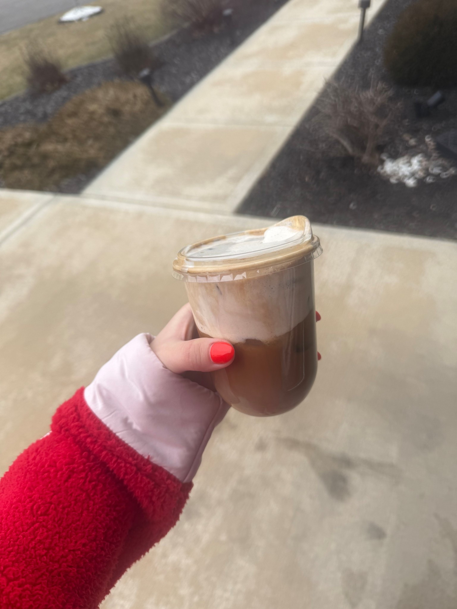 To go coffee cups! Get the 16 oz size 