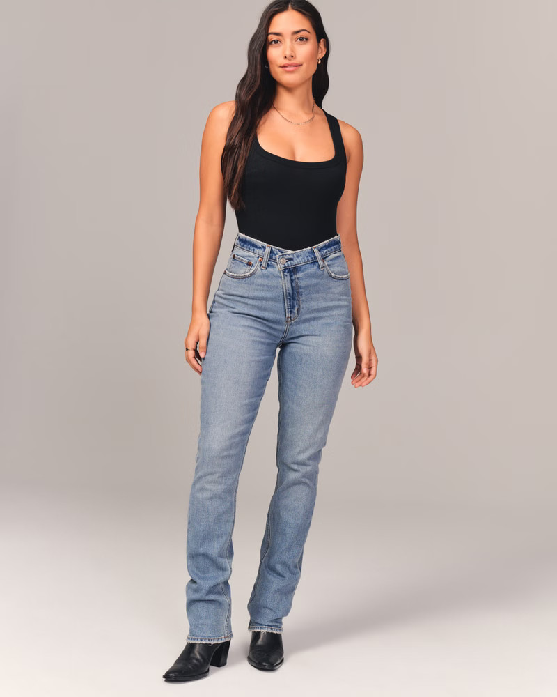 Curve Love Ultra High Rise 90s Slim Straight Jean | Abercrombie & Fitch (US)