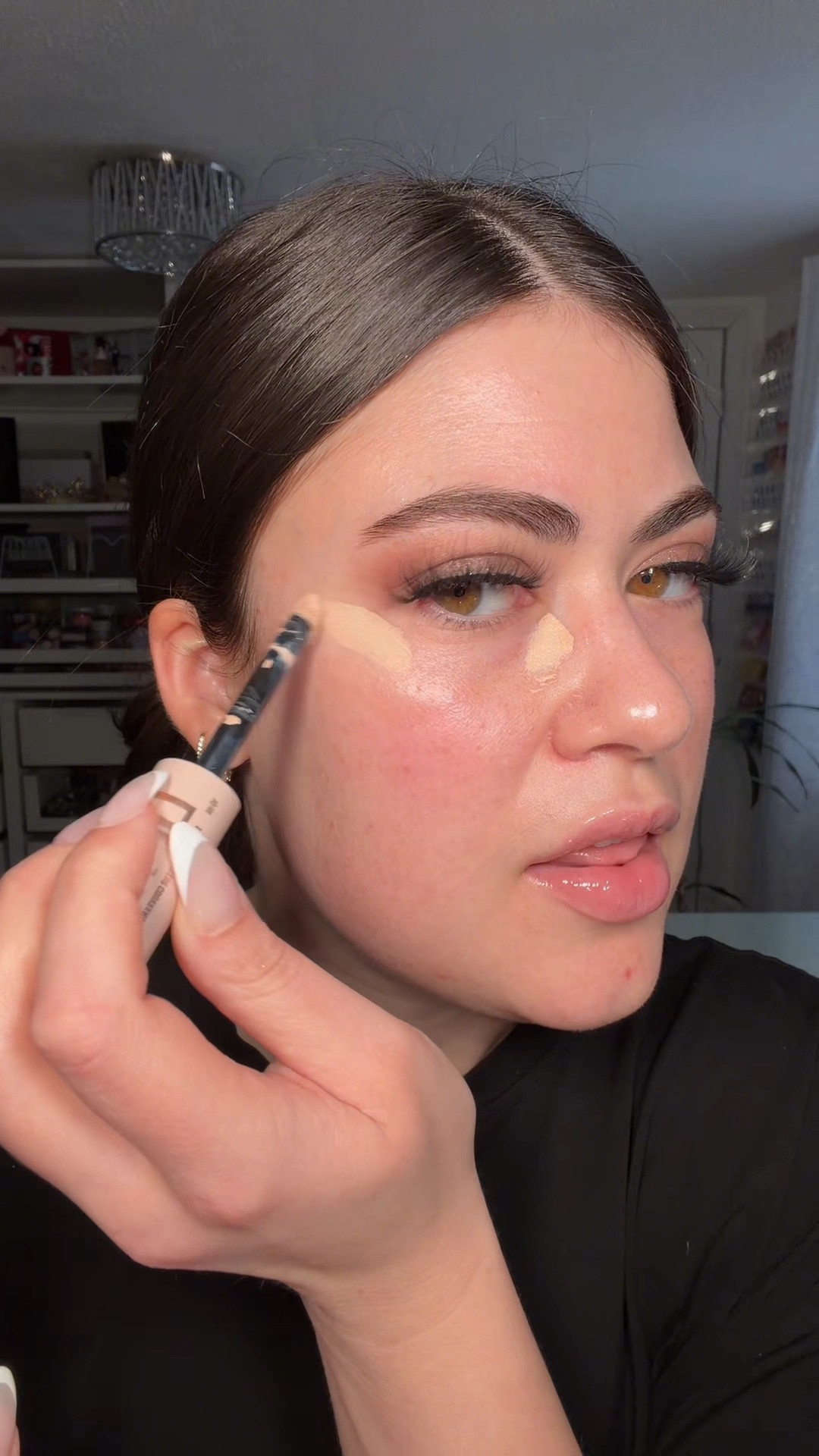 Maybelline Lifter Serum Concealer shade 25 Light Cool - Review on dry skin 

#LTKBeauty