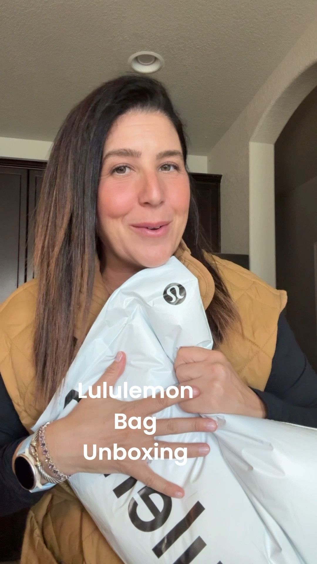 Unboxing my newest Lululemon bag! Snag it while it’s on sale in this beautiful color way

#LTKActive #LTKSaleAlert