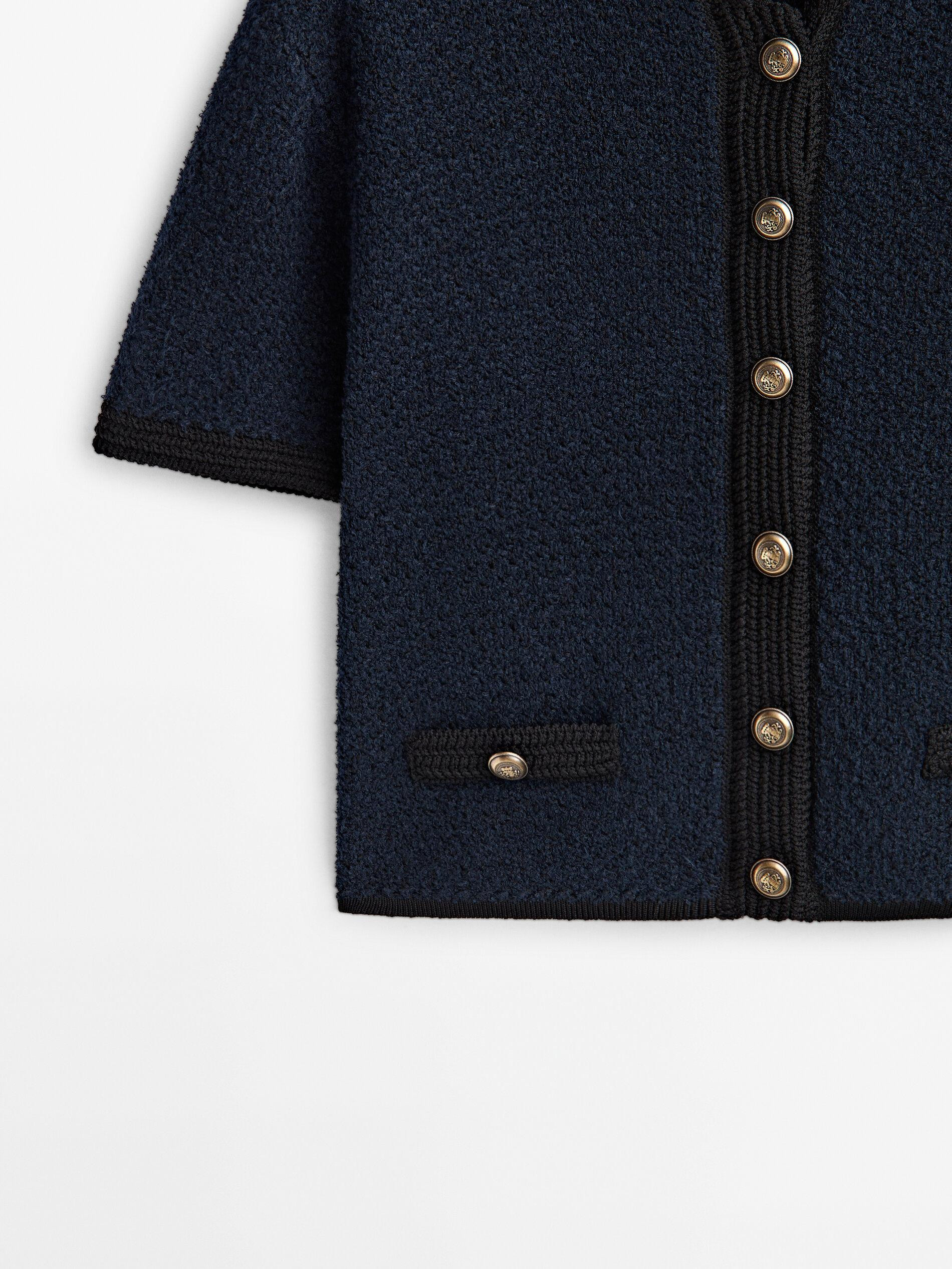 Textured knit polo sweater with gold-toned buttons | Massimo Dutti US