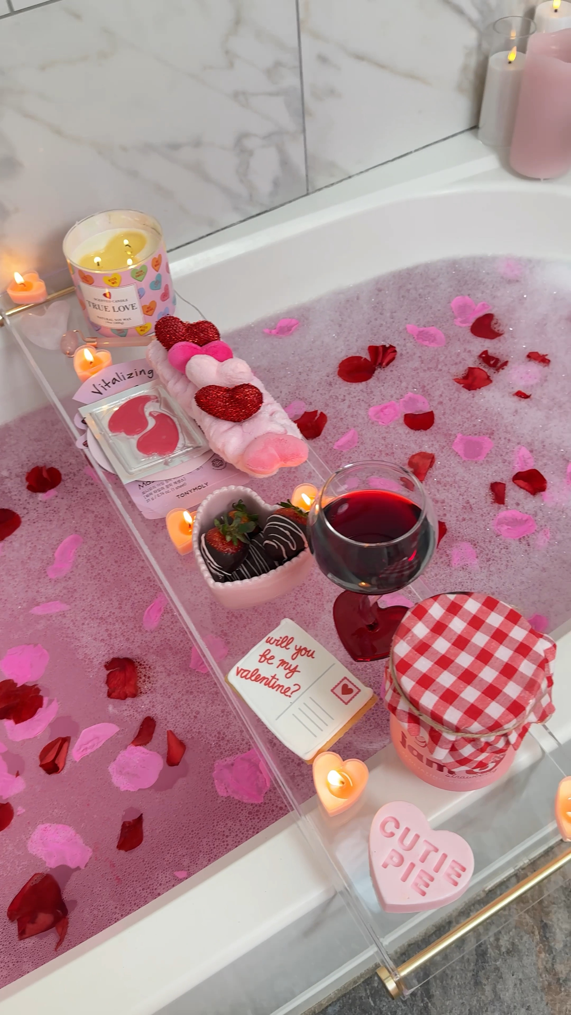 Valentine’s bath

#LTKHome #LTKSeasonal #LTKGiftGuide
