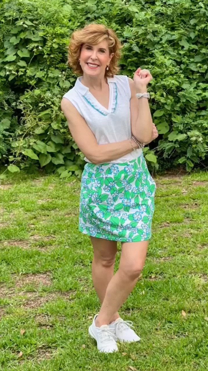 Perfect for pickleball, sightseeing,  or golf, or even just running errands! 
40% off entire site 💚💙



#LTKFitness #LTKActive #LTKSaleAlert