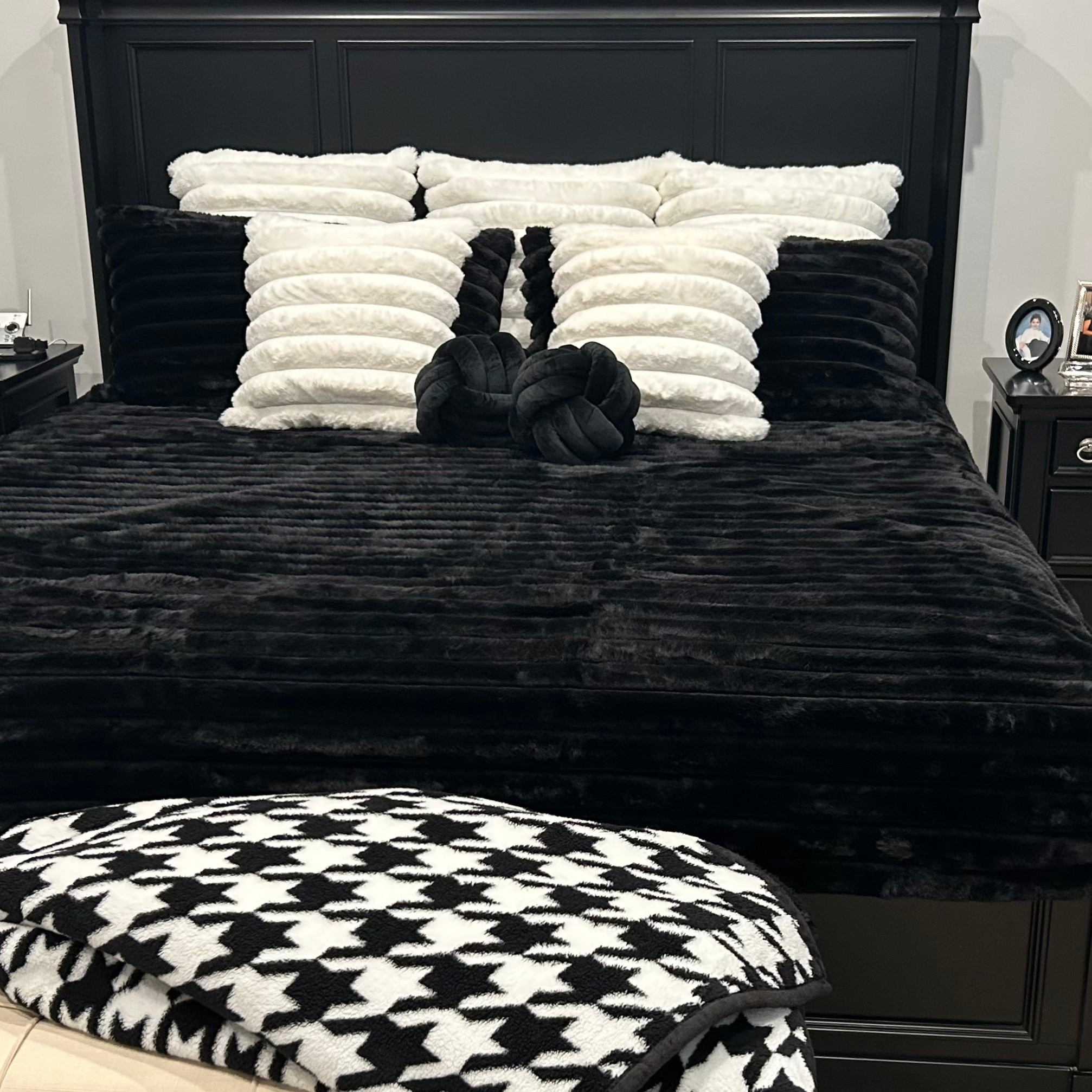 Added a third pillow to the back of this monochromatic bedding set up, however, the knot ball pillows take the cake  

#LTKHome #LTKFindsUnder50