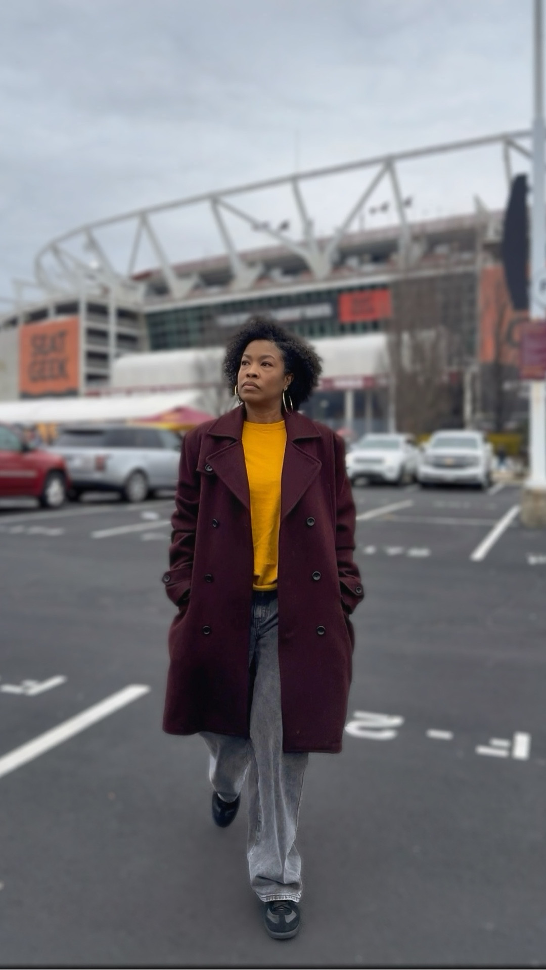 Game day doesn’t cancel personal style. These cozy ladies were perfect for the unseasonably warm Christmas Day. 

#LTKootd #LTKTravel #LTKgrwm