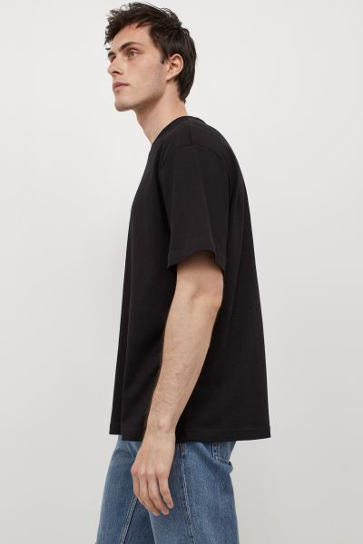 Relaxed Fit T-shirt | H&M (UK, MY, IN, SG, PH, TW, HK)