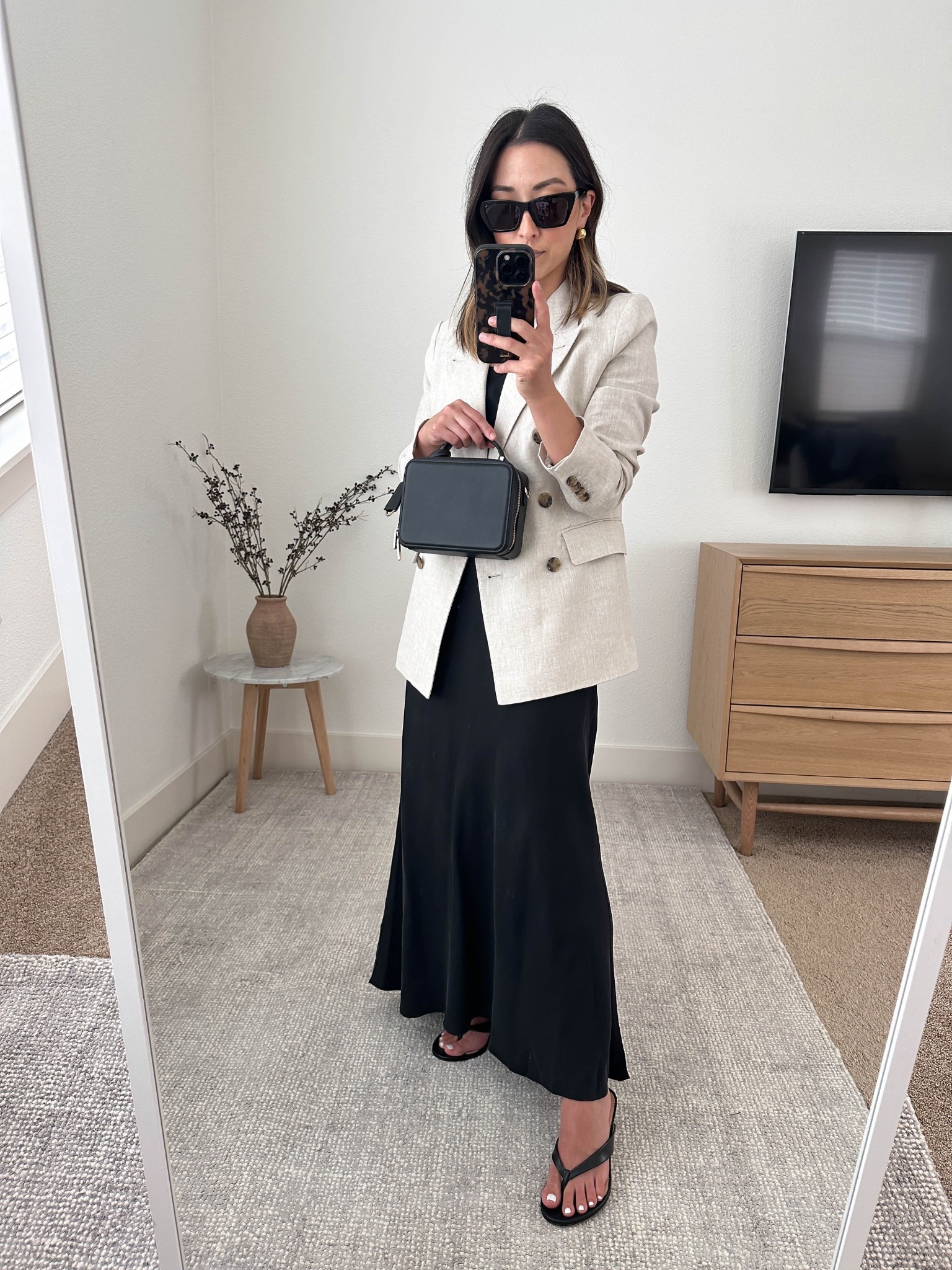 J.Crew regular slip dress fits petites full length. I sized up to a 2 for a roomier fit. 

Banana Republic linen blazer petite 4 (old)
J.Crew slip dress 2
J.Crew heels 5 (old)
YSL Sunglasses 
J.Crew earrings

#LTKItBag #LTKPetite #LTKShoeCrush
