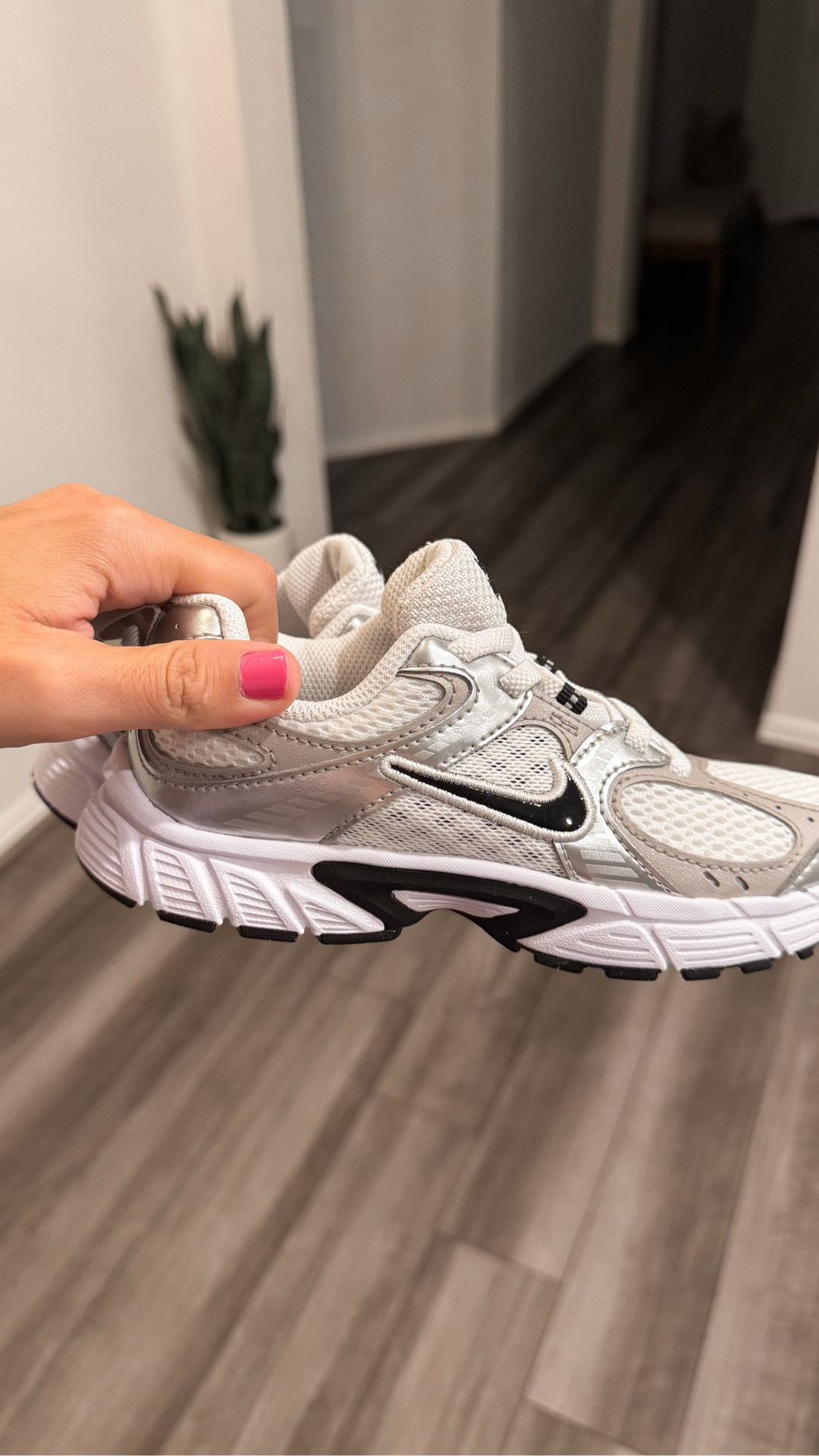 Jaden and jayana always have the best tennis shoes thanks to their dad haha. How cute are Jayana’s Nike sneakers? I want a pair 🤣 they’re on sale for $54! Perfect for schooll

#LTKShoeCrush #LTKKids #LTKSaleAlert