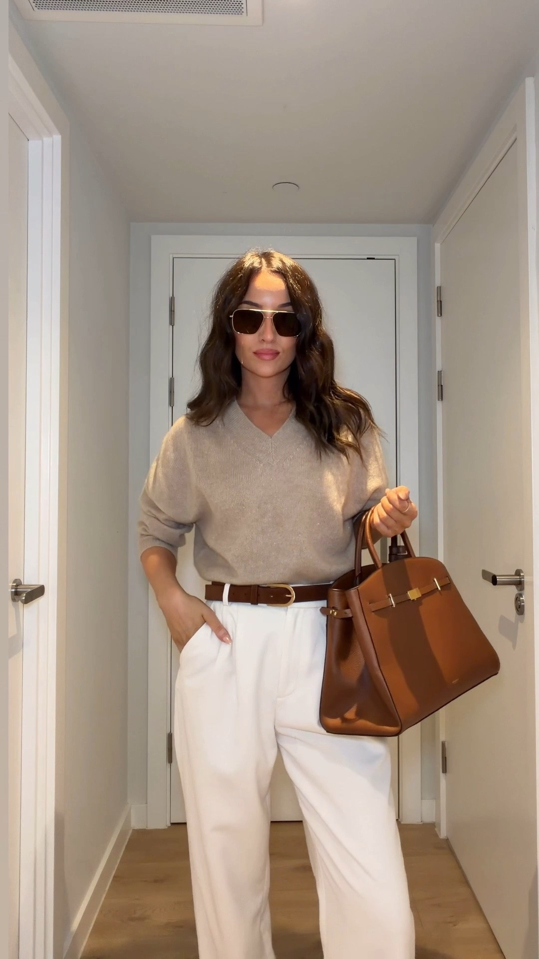 Don’t put away your white trousers because it’s autumn, style them like this instead 🍂

#LTKautumn #LTKstyletip #LTKworkwear