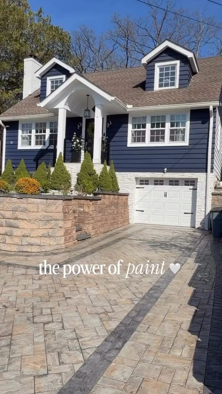 Scroll to shop 👇

Still can’t believe this is the same house. One of the biggest transformations we’ve ever done, and honestly… paint changed EVERYTHING. 🤍🖤

Paint colors:
• Sherwin-Williams Pure White (SW 7005) — house body
• Sherwin-Williams Black Magic (SW 6991) — trim + accents 

Make sure to save this post for your next exterior painting project. 🙌

#exteriormakeover #beforeandafter #sherwinwilliams  #exteriorpaint #homeinspo
