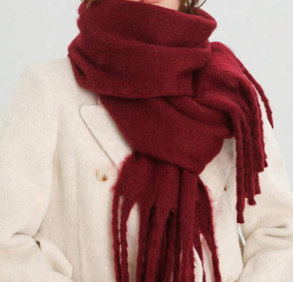 Red scarf

#LTKwinter #LTKcanada