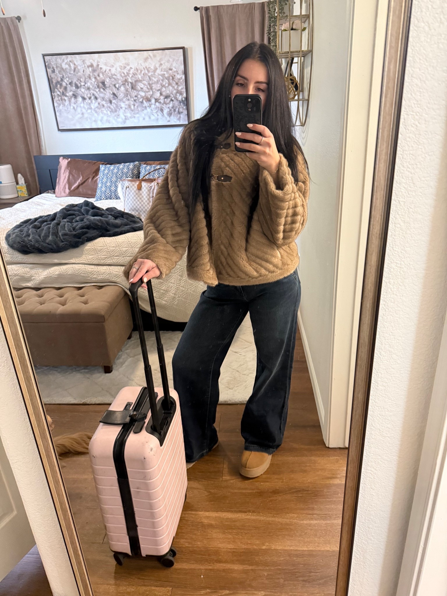 Onto colder climates ❄️

#LTKSeasonal #LTKootd #LTKgrwm