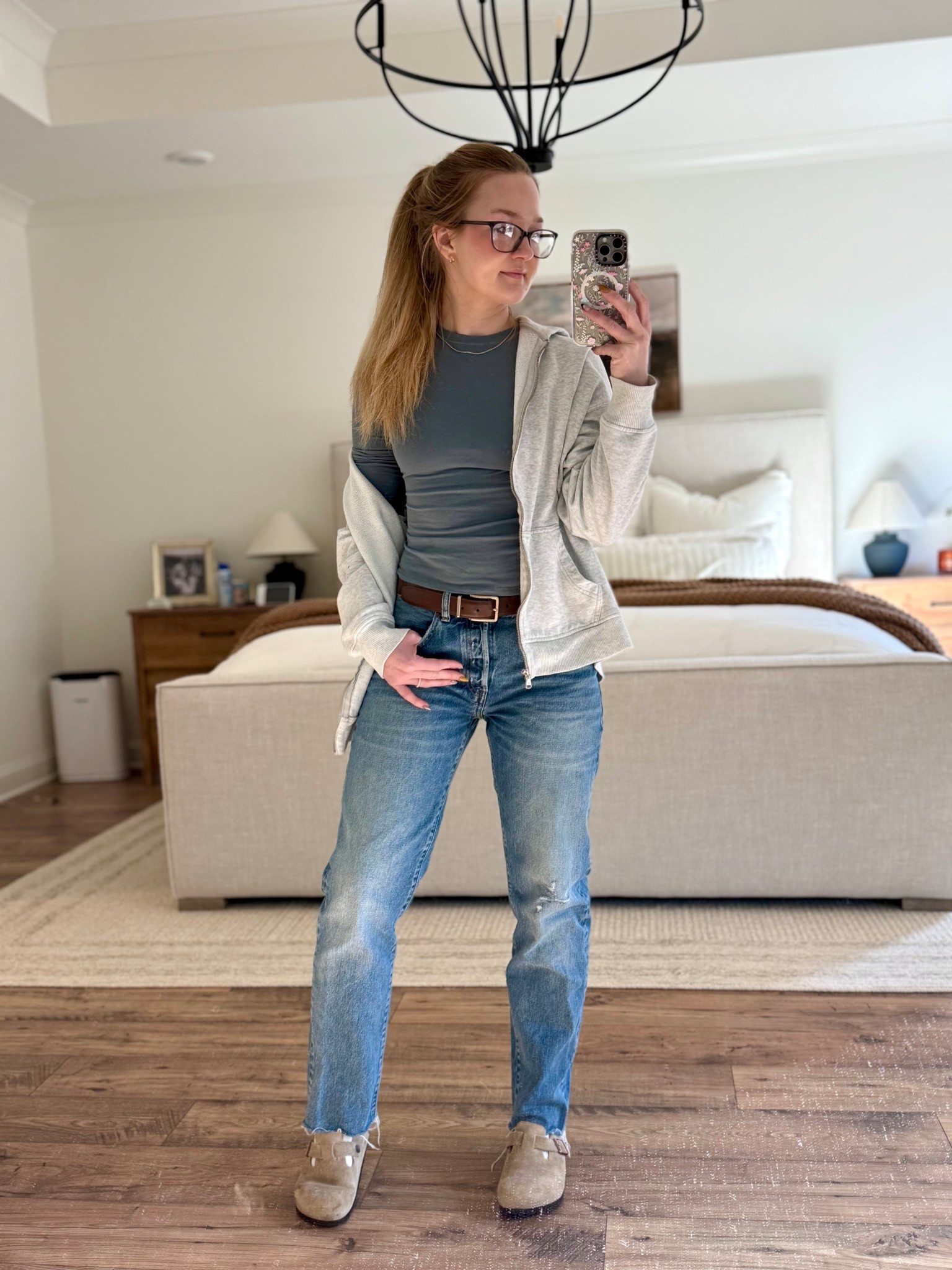 Simple but put together fit! 

#LTKmomlife #LTKootd