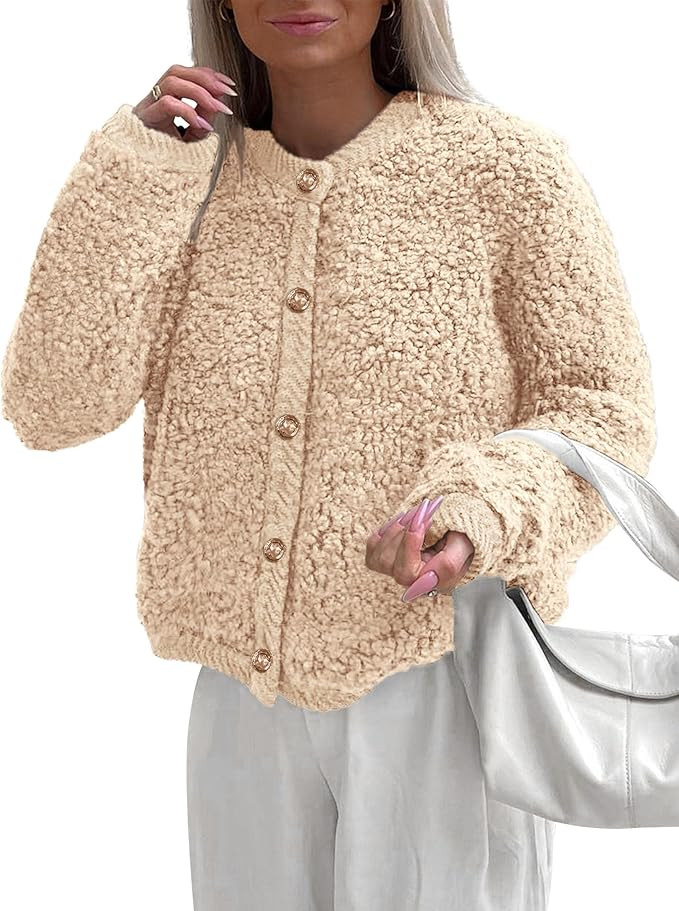 PRETTYGARDEN Women's Faux Fur Shearling Coat Fuzzy Fleece Button Up Trendy Fall Winter Cropped Ja... | Amazon (US)