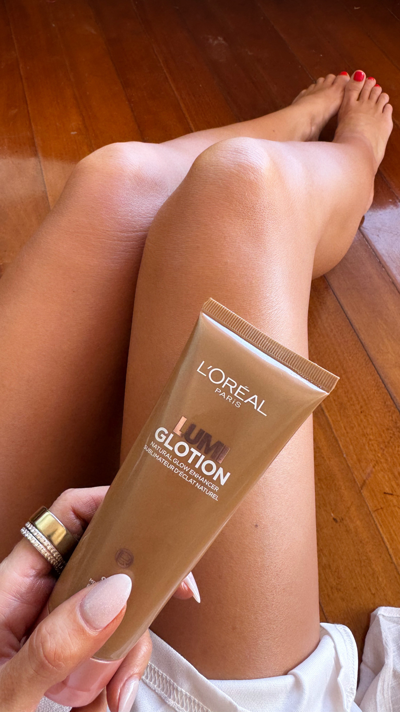 this lotion has changed the game for body glow and is so affordable!!

shade medium 

 #LTKFindsUnder50 #LTKBeauty