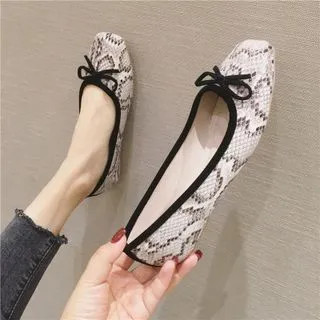 Snakeskin Print Flats | YesStyle Global