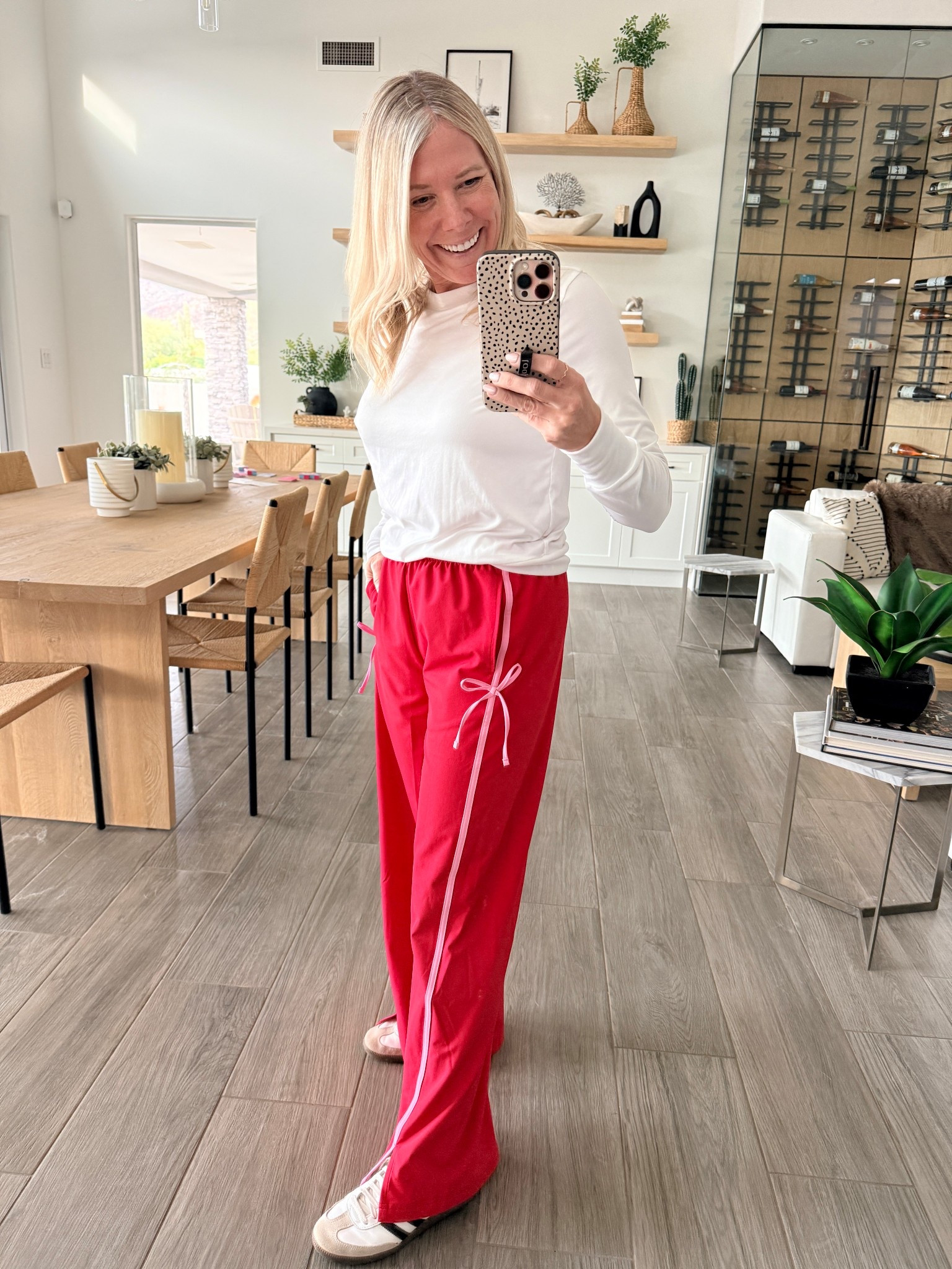 Size XS pants and small vuori tee. Size 7.5 samba I went down a half size 



#LTKValentine #LTKmomlife #LTKgrwm