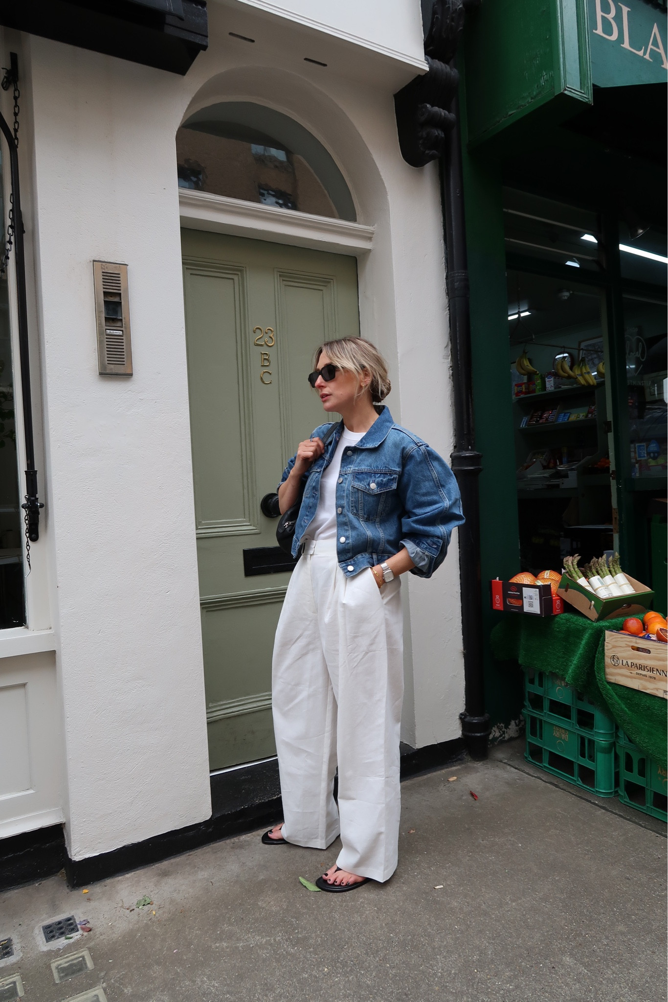 A spring outfit that never fails…

Wearing a 12 In the trousers. My jacket is from the VB gap collab but this one looks so similar! 

#LTKsummer #LTKspring #LTKuk