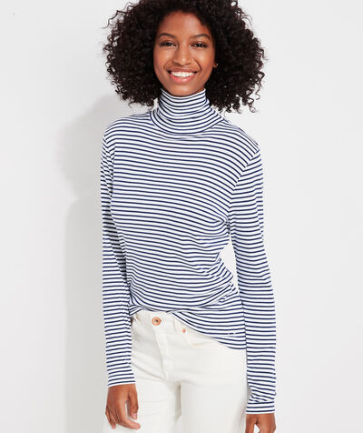 Simple Striped Turtleneck | vineyard vines