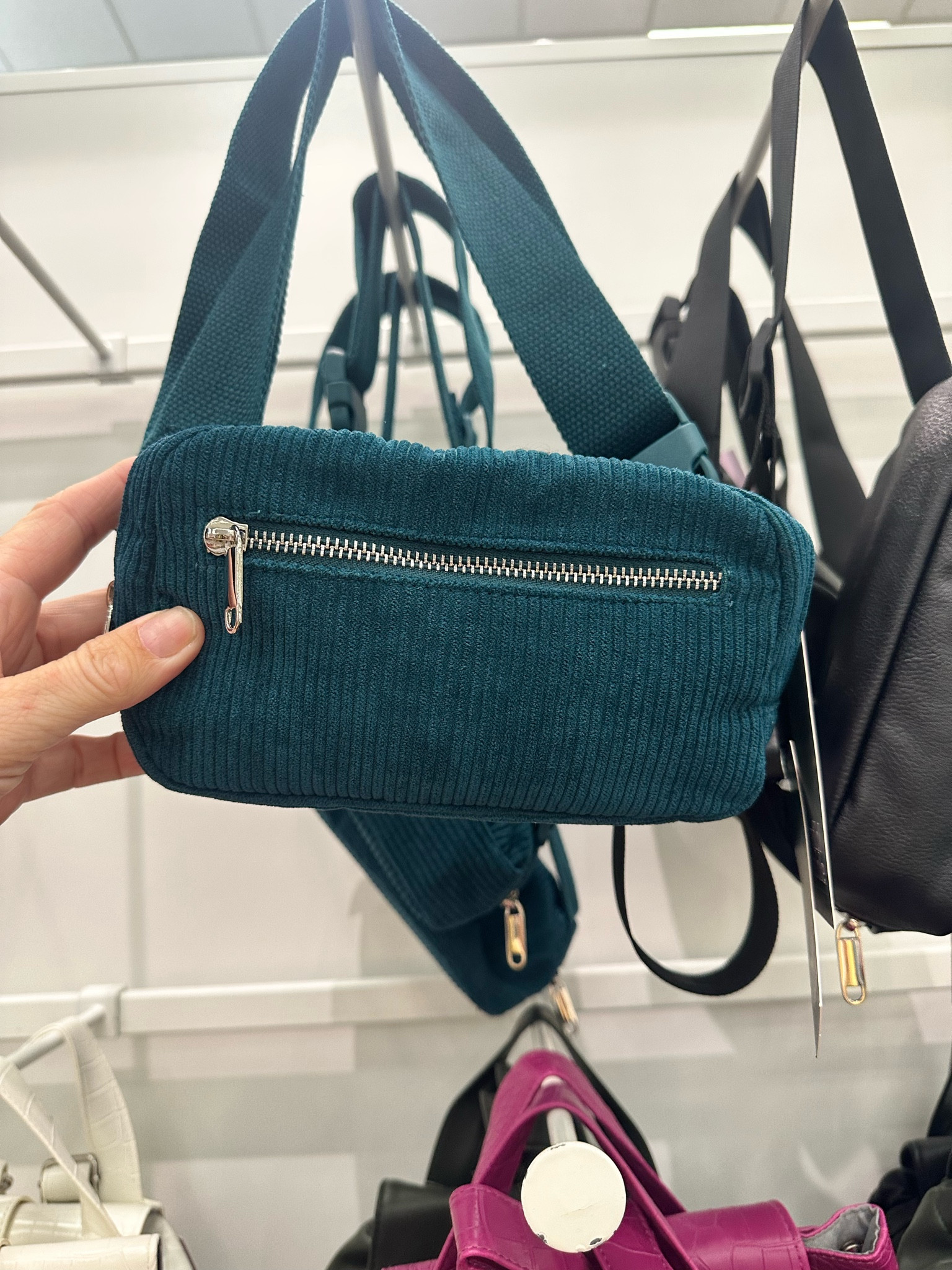 cutest belt bag for fall!! Love the corduroy! 

#target #beltbag



#LTKitbag #LTKU #LTKunder50