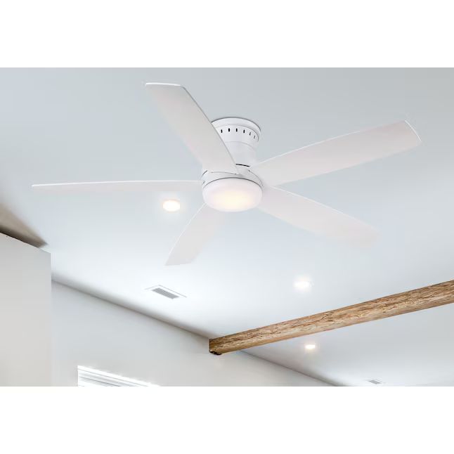 Harbor Breeze Lewind 52-in Matte White Color-changing Indoor/Outdoor Flush Mount Ceiling Fan with... | Lowe's