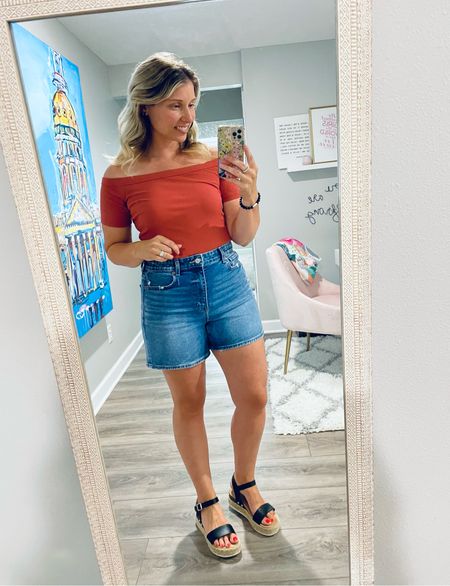 Dinner with my besties tonight! 🍽️
I always look forward to our time together. 🩷 
This top was random order and it exceeded my expectations. Runs TTS.  Comes in 3 other colors.  

#LTKstyletip #LTKsalealert #LTKcurves