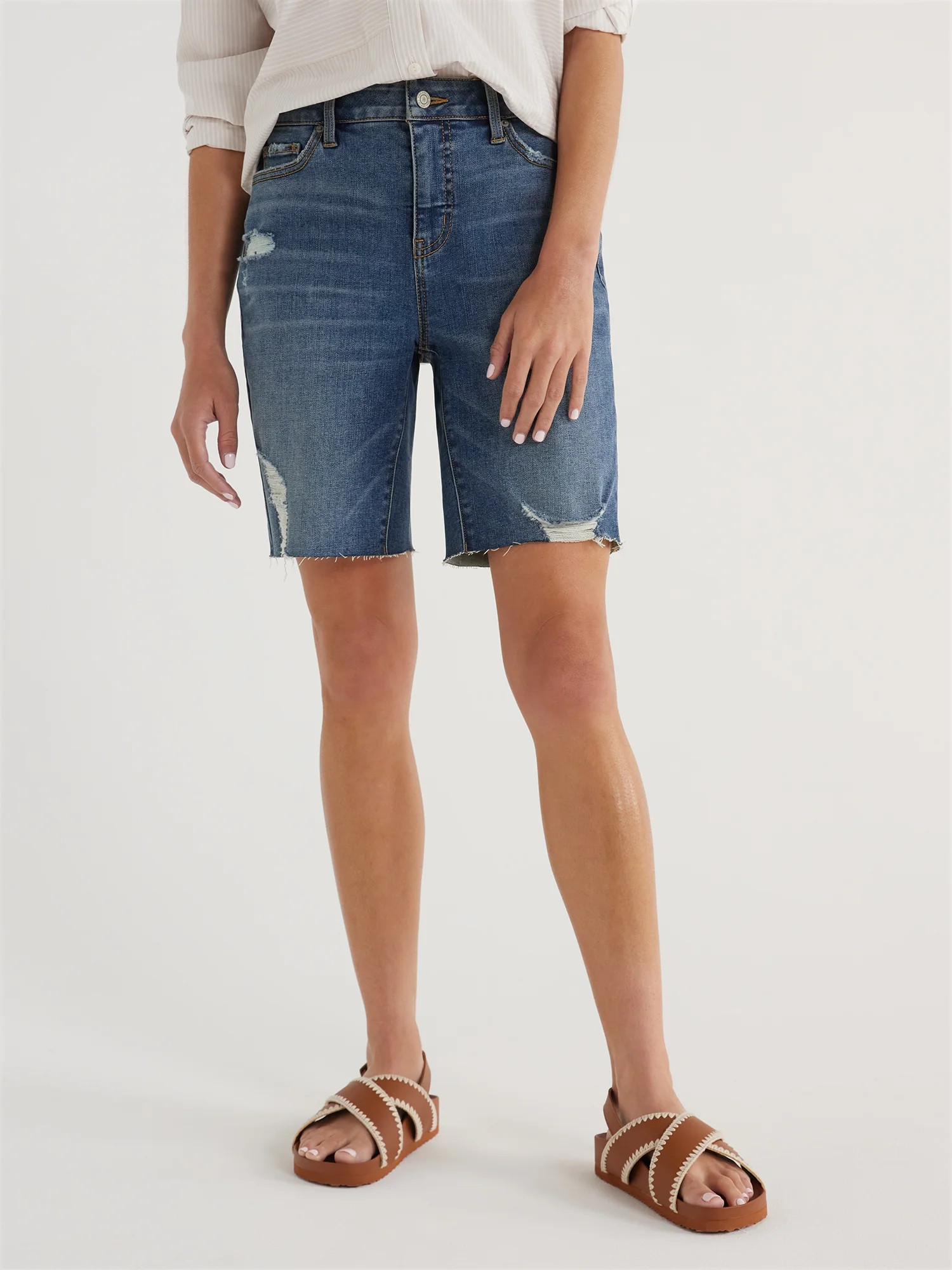 Time and Tru Women's Destructed Hem Denim Bermuda Shorts, 8.5” Inseam, Sizes 2-20 | Walmart (US)